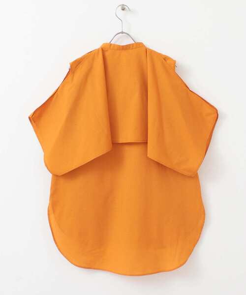 KBF(ケイビーエフ)の「2WAYマントブラウス(シャツ/ブラウス・レディース・ブラック/オフホワイト/オレンジ・ONE)」の20枚目の写真