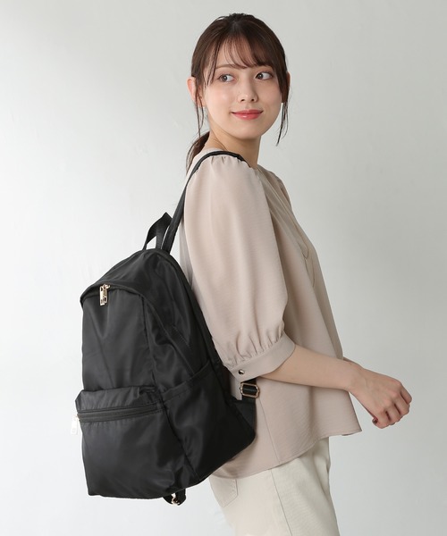 Honeys(ハニーズ)の「機能性リュック(バックパック/リュック・レディース・ネイビー/ブラック・FREE)」の2枚目の写真