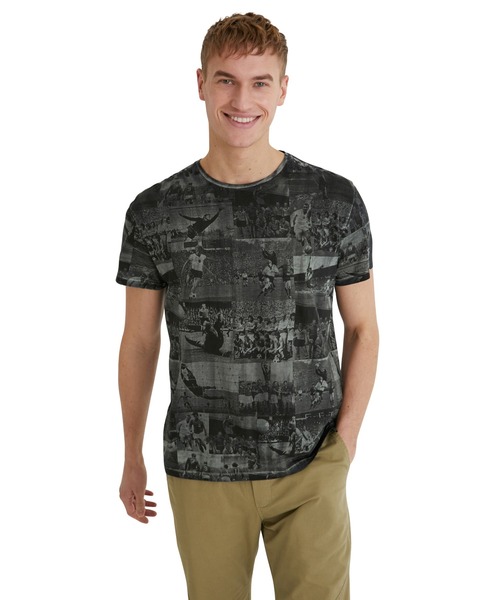 Desigual(デシグアル)の「メンズ Tシャツ半袖 JUALIAN(Tシャツ/カットソー・メンズ・ブラック・M/S/L/2L/3L)」の1枚目の写真