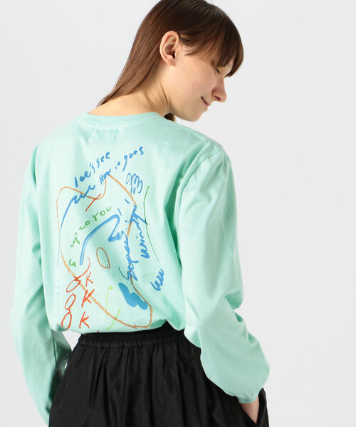 TOMORROWLAND (トゥモローランド)の「【別注】mayumi yamase×TOMORROWLAND コットンバックプリント ロングスリーブプルオーバー(Tシャツ/カットソー・レディース・ライトグリーン・S/L)」の1枚目の写真