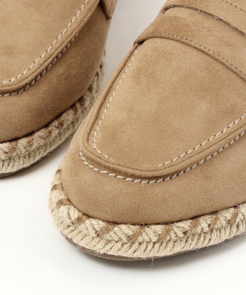 BAYFLOW（ベイフロー）の「ローファーミュール（その他シューズ・レディース・グレー/ライトベージュ・MEDIUM/LARGE）」の3枚目の写真