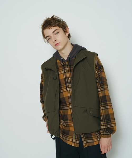 CIAOPANIC（チャオパニック）の「■スタンドネックルーズフィッシングベスト（ベスト・メンズ・ブラック/オリーブ・MEDIUM/LARGE）」の6枚目の写真