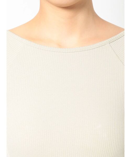 EMODA(エモダ)の「スイッチングリブトップ(Tシャツ/カットソー・レディース・ホワイト/ブラック/マスタード・FREE)」の14枚目の写真