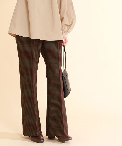 Ray BEAMS（レイビームス）の「Ray BEAMS / チドリ ジャカード フレア パンツ（その他パンツ・レディース・ボルドー/パープル系その他2・S/M）」の6枚目の写真