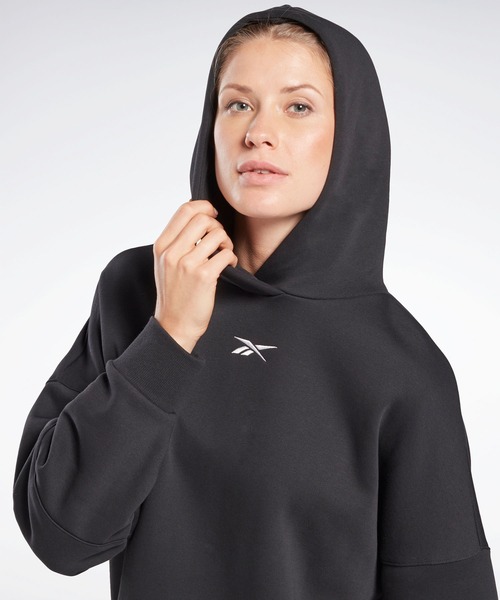 Reebok（リーボック）の「レトロ オーバーサイズ フーディー / Retro Oversize Hoodie（パーカー・レディース・アイボリー/ブラック・MEDIUM/LARGE/XX-LARGE/X-LARGE/SMALL/X-SMALL）」の10枚目の写真