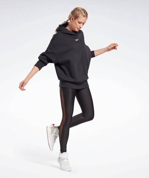 Reebok（リーボック）の「レトロ オーバーサイズ フーディー / Retro Oversize Hoodie（パーカー・レディース・アイボリー/ブラック・MEDIUM/LARGE/XX-LARGE/X-LARGE/SMALL/X-SMALL）」の6枚目の写真