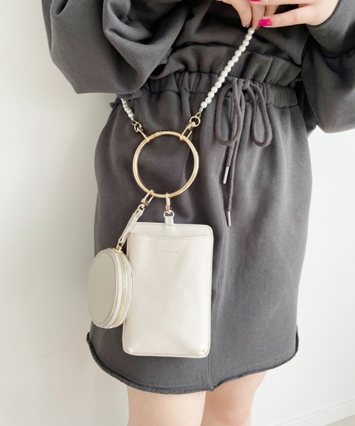 one after another NICE CLAUP(ワンアフターアナザーナイスクラップ)の「コインケース付スマートフォンショルダーバッグ(ショルダーバッグ・レディース・ブラック/ピンク/アイボリー/アニマル・FREE)」の7枚目の写真