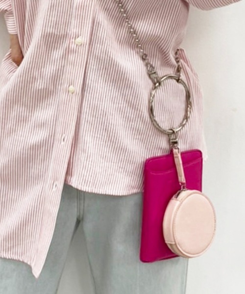 one after another NICE CLAUP(ワンアフターアナザーナイスクラップ)の「コインケース付スマートフォンショルダーバッグ(ショルダーバッグ・レディース・ブラック/ピンク/アイボリー/アニマル・FREE)」の14枚目の写真