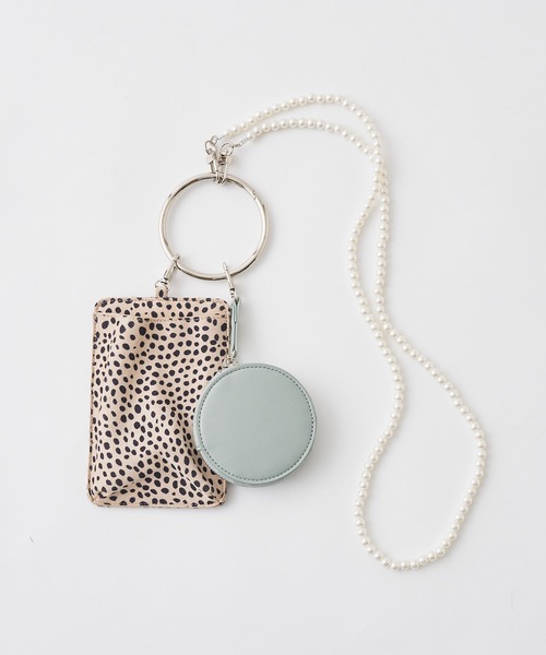 one after another NICE CLAUP(ワンアフターアナザーナイスクラップ)の「コインケース付スマートフォンショルダーバッグ(ショルダーバッグ・レディース・ブラック/ピンク/アイボリー/アニマル・FREE)」の11枚目の写真