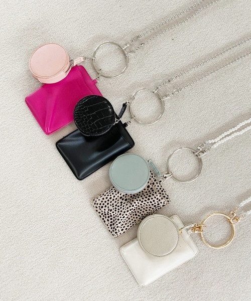 one after another NICE CLAUP(ワンアフターアナザーナイスクラップ)の「コインケース付スマートフォンショルダーバッグ(ショルダーバッグ・レディース・ブラック/ピンク/アイボリー/アニマル・FREE)」の6枚目の写真