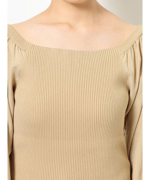 LAGUNAMOON（ラグナムーン）の「オフショルリブニットプルオーバー（ニット/セーター・レディース・ブラック/ベージュ/ボルドー・FREE）」の4枚目の写真