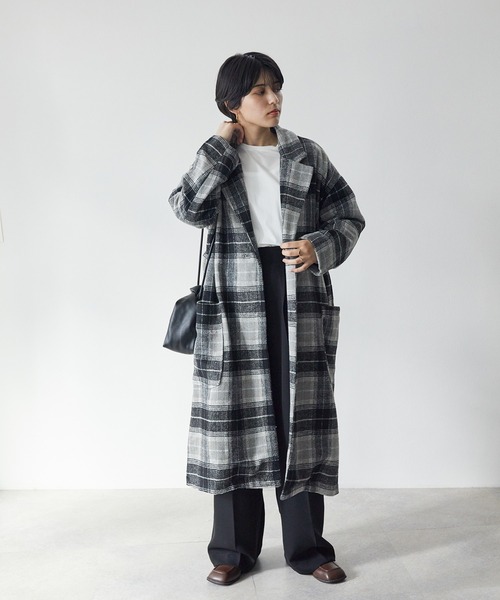 ECRIRE(エクリール)の「リボン付きマキシ丈 ドロップショルダービッグポケットオーバーチェスターコート(チェスターコート・レディース・グレー系その他/ダークグリーン/パープル/ベージュ/ブラウン系その他/ダークブラウン・M)」の13枚目の写真