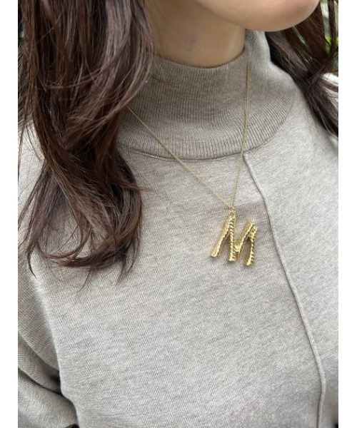 crie conforto（クリーコンフォルト）の「イニシアルネックレスM（ネックレス・レディース・ゴールド・FREE）」の10枚目の写真