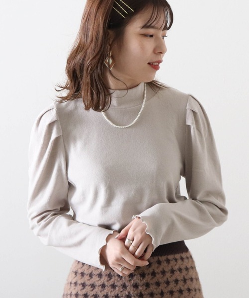 Cheek（チーク）の「リブハイネックトップス（Tシャツ/カットソー・レディース・グレイッシュベージュ/ブラック/グリーン/モカ・MEDIUM）」の4枚目の写真