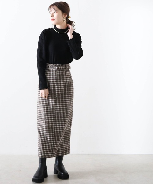 Cheek（チーク）の「リブハイネックトップス（Tシャツ/カットソー・レディース・グレイッシュベージュ/ブラック/グリーン/モカ・MEDIUM）」の6枚目の写真