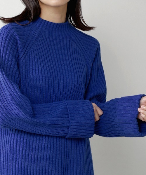 Bou Jeloud（ブージュルード）の「リブフレアニットチュニック（ニット/セーター・レディース・チャコールグレー/ブルー/グリーン/グレイッシュベージュ・FREE）」の11枚目の写真