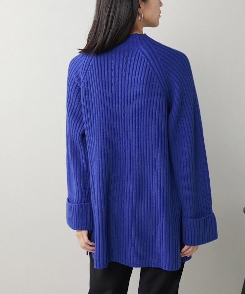 Bou Jeloud（ブージュルード）の「リブフレアニットチュニック（ニット/セーター・レディース・チャコールグレー/ブルー/グリーン/グレイッシュベージュ・FREE）」の12枚目の写真