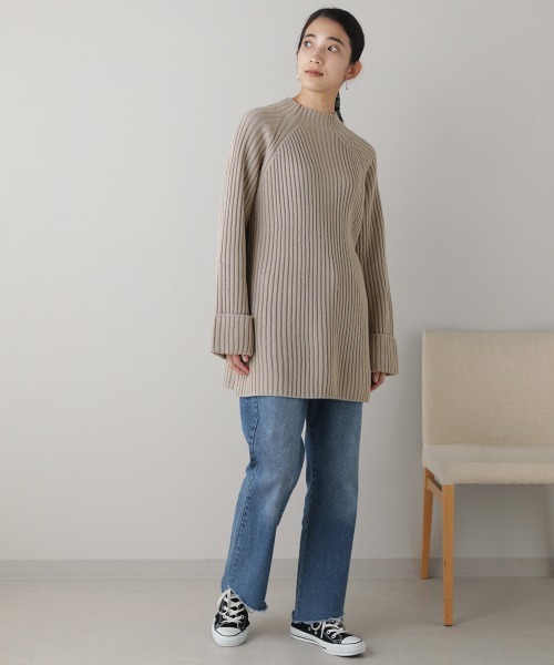 Bou Jeloud（ブージュルード）の「リブフレアニットチュニック（ニット/セーター・レディース・チャコールグレー/ブルー/グリーン/グレイッシュベージュ・FREE）」の19枚目の写真