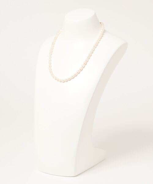 VIS（ビス）の「淡水パールショートネックレス（ネックレス・レディース・ホワイト/ホワイト系その他・FREE）」の6枚目の写真