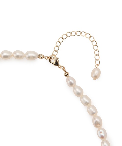 VIS（ビス）の「淡水パールショートネックレス（ネックレス・レディース・ホワイト/ホワイト系その他・FREE）」の4枚目の写真