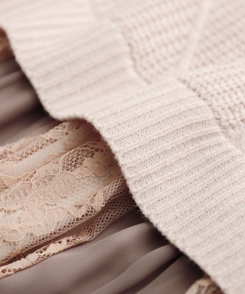 somari imagination（ソマリ イマジネーション）の「『レースドッキングケーブルニットワンピース』（ワンピース・レディース・チャコール/ピンクベージュ・1/2）」の18枚目の写真