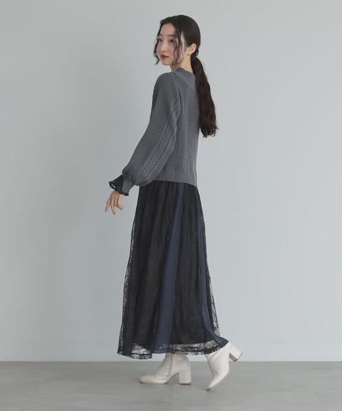 somari imagination（ソマリ イマジネーション）の「『レースドッキングケーブルニットワンピース』（ワンピース・レディース・チャコール/ピンクベージュ・1/2）」の10枚目の写真