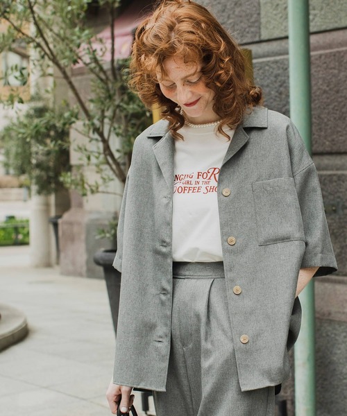 BONLECILL（ボンルシール）の「ロゴプリント cafe半袖Tシャツ（Tシャツ/カットソー・レディース・オフホワイト/サックスブルー/イエロー/ライトグリーン/アイボリー・FREE）」の8枚目の写真