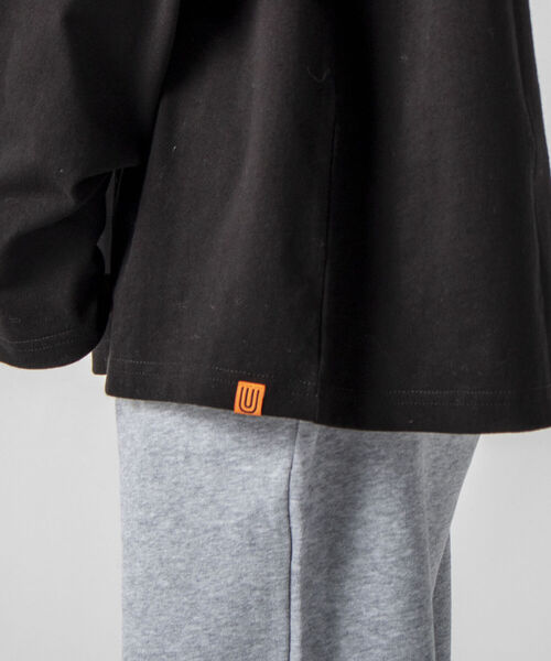 UNIVERSAL OVERALL（ユニバーサルオーバーオール）の「【UNIVERSAL OVERALL】別注 ”STONE CARVER” バックプリント ロンT（Tシャツ/カットソー・メンズ・ホワイト/ライトグレー/ブラック・MEDIUM/LARGE）」の12枚目の写真