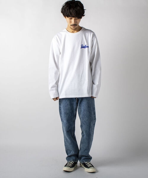 UNIVERSAL OVERALL（ユニバーサルオーバーオール）の「【UNIVERSAL OVERALL】別注 ”STONE CARVER” バックプリント ロンT（Tシャツ/カットソー・メンズ・ホワイト/ライトグレー/ブラック・MEDIUM/LARGE）」の18枚目の写真