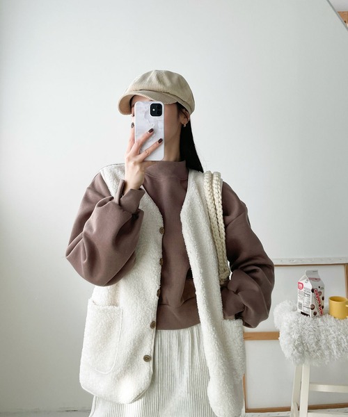 me+em select(ミームセレクト)の「シンプルボアベスト(ベスト・レディース・ピンク/ネイビー/ブラウン/ベージュ/アイボリー/ミント・FREE)」の18枚目の写真