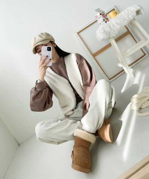 me+em select(ミームセレクト)の「シンプルボアベスト(ベスト・レディース・ピンク/ネイビー/ブラウン/ベージュ/アイボリー/ミント・FREE)」の21枚目の写真