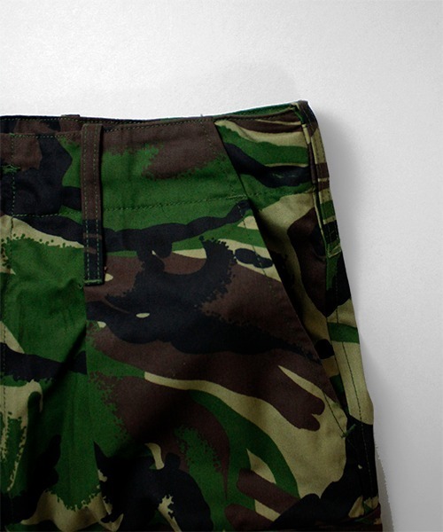 MILITARY（ミリタリー）の「BRITISH ARMY DEAD STOCK ブリティッシュ ライト ウェイト コンバット トラウザーズ（カーゴパンツ・メンズ・カーキ・FREE）」の8枚目の写真