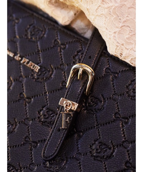 Maison de FLEUR(メゾンドフルール)の「モノグラムトートバッグ(トートバッグ・レディース・ブラック・FREE)」の6枚目の写真