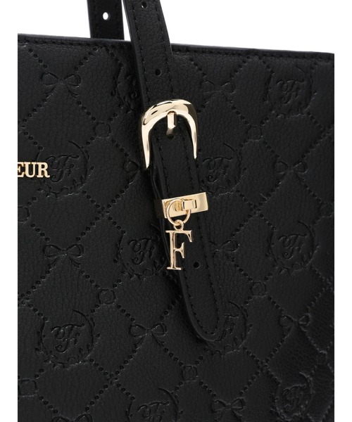 Maison de FLEUR(メゾンドフルール)の「モノグラムトートバッグ(トートバッグ・レディース・ブラック・FREE)」の11枚目の写真