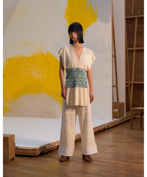 TAN（タン）の「TAN FLORAL PATTERNED LACY PANTS（その他パンツ