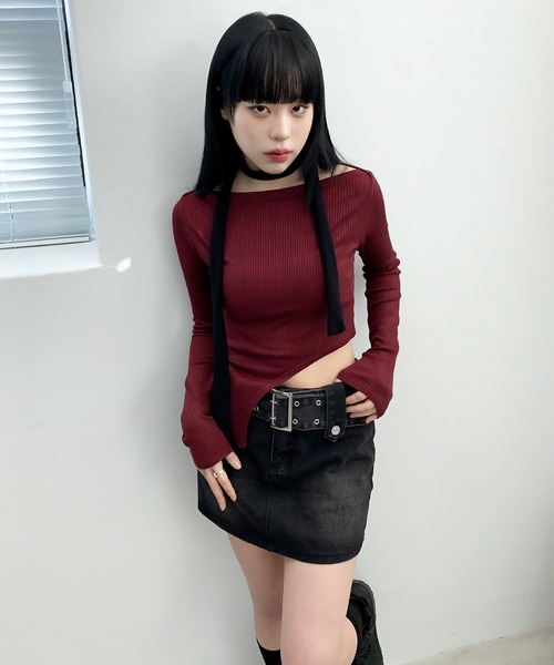 FOLLOWIN（フォロウィン）の「ローウエストベルトデニムスカート（スカート・レディース・ブルー/ブラック/ブラウン・SMALL/MEDIUM）」の5枚目の写真