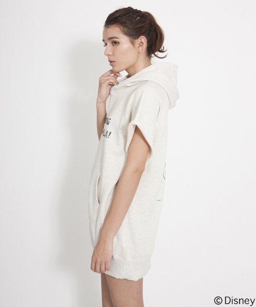 MILKFED.（ミルクフェド）の「CINDERELLA BIG SWEAT HOODIE　（Disney/ディズニー/シンデレラ/ビッグスウェットトップ/プルオーバー）（スウェット・レディース・アッシュ/ホワイト・SMALL/MEDIUM）」の3枚目の写真