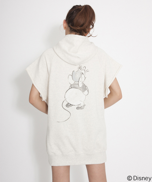 MILKFED.（ミルクフェド）の「CINDERELLA BIG SWEAT HOODIE　（Disney/ディズニー/シンデレラ/ビッグスウェットトップ/プルオーバー）（スウェット・レディース・アッシュ/ホワイト・SMALL/MEDIUM）」の4枚目の写真