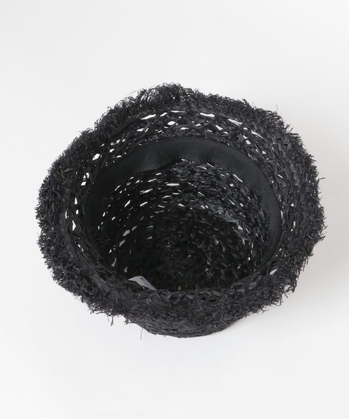KBF（ケイビーエフ）の「ラフィアフリンジバケットHAT（ハット・レディース・ブラック/ナチュラル・ONE）」の3枚目の写真