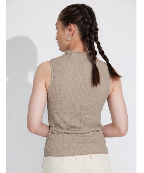 ALEXIA STAM(アリシアスタン)の「Sleeveless High Neck Top/スリーブレスハイネックトップ(Tシャツ/カットソー・レディース・ベージュ/オフホワイト/グリーン系その他・FREE)」の9枚目の写真