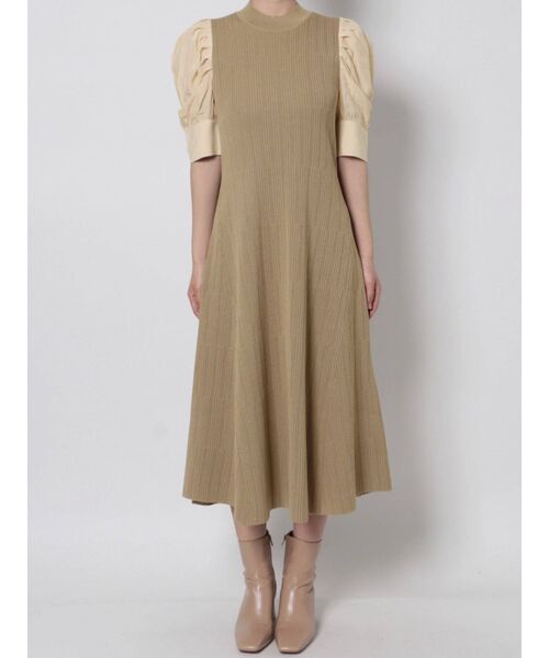 LAGUNAMOON（ラグナムーン）の「タックスリーブドッキングニットワンピース（ワンピース・レディース・ブラック/ベージュ/カーキ・SMALL/MEDIUM）」の20枚目の写真