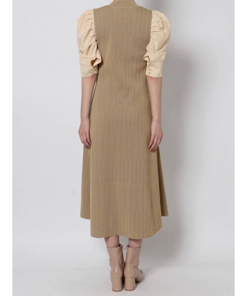 LAGUNAMOON（ラグナムーン）の「タックスリーブドッキングニットワンピース（ワンピース・レディース・ブラック/ベージュ/カーキ・SMALL/MEDIUM）」の22枚目の写真