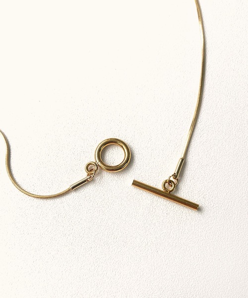 CEMONEMO(セモネモ)の「【金属アレルギー対応】 スネークチェーン マンテル ネックレス / サージカルステンレス(ネックレス・レディース・シルバー/ゴールド・FREE)」の3枚目の写真