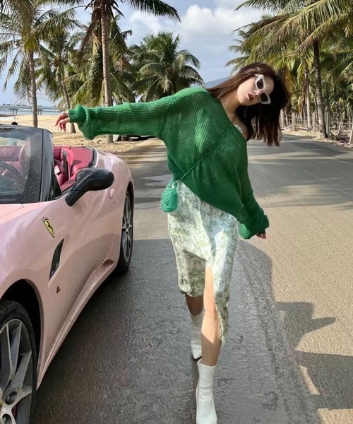 Jewelobe(ジュエローブ)の「ゆるシアーモヘアタッチニットプルオーバー(ニット/セーター・レディース・ライトグレー/パープル/オフホワイト/ブルー/グリーン・FREE)」の12枚目の写真