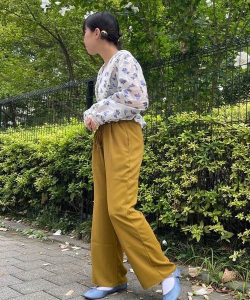 DuKKah（デュカ）の「Dukkah/【低身長向け】ストレートイージーパンツ（スラックス・レディース・ブラック/パープル/マスタード/ダークグリーン/ピンク系その他・X-SMALL）」の21枚目の写真