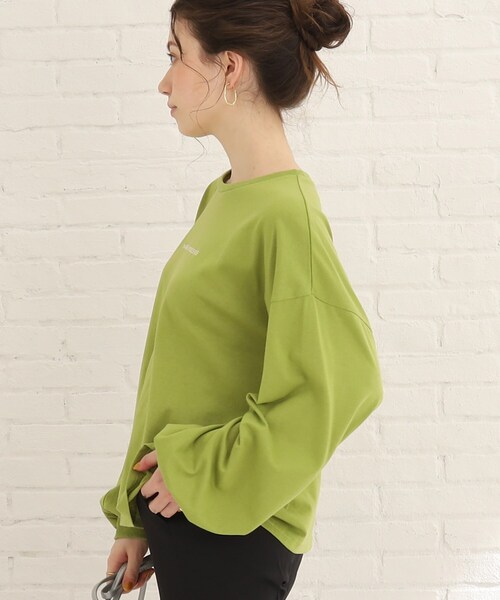 Cutie Blonde（キューティーブロンド）の「◆【レトロ感が可愛い】英字ロゴぽわん袖ロンT（Tシャツ/カットソー・レディース・ホワイト系その他/ホワイト系その他2/ホワイト系その他3/ブラック系1/ベージュ系/黄緑系3・02/03）」の21枚目の写真