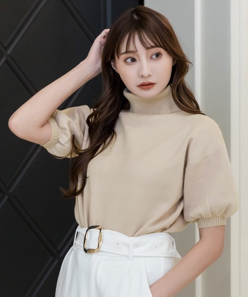 Julia Boutique（ジュリアブティック）の「バルーンスリーブタートルネックニットトップス/22504（ニット/セーター・レディース・パープル/グレイッシュベージュ/サックスブルー/ホワイト/ブラック/ピンク/コーラル・ONE）」の4枚目の写真