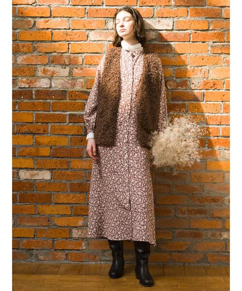 Lugnoncure（ルノンキュール）の「タートルネックトップス（ニット/セーター・レディース・オフホワイト/ブラック・ﾌﾘ-）」の12枚目の写真