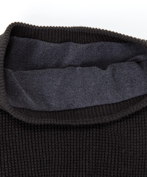 karrimor(カリマー)の「waffle neck warmer(ネックウォーマー/スヌード・メンズ・オリーブ/ブラック/マスタード/ブルー・ONESIZE)」の6枚目の写真