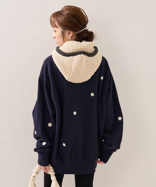 FREAK'S STORE（フリークスストア）の「ロゴフラワー刺繍スウェット（スウェット・レディース・ネイビー/グレー・ﾌﾘ-）」の9枚目の写真